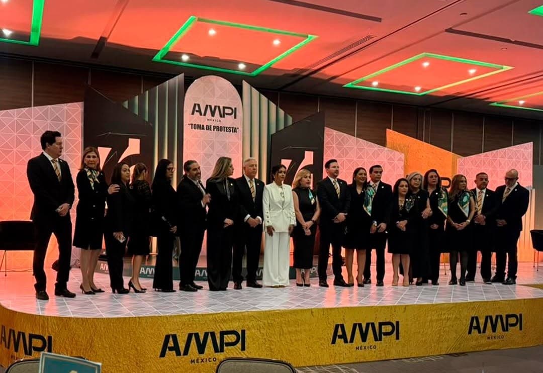 Evento institucional de AMPI México durante la toma de protesta